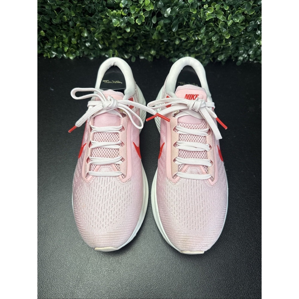 Nike Women's Air Zoom Structure 24 running shoes Size 9 Pink Sneakers - Picture 3 of 9